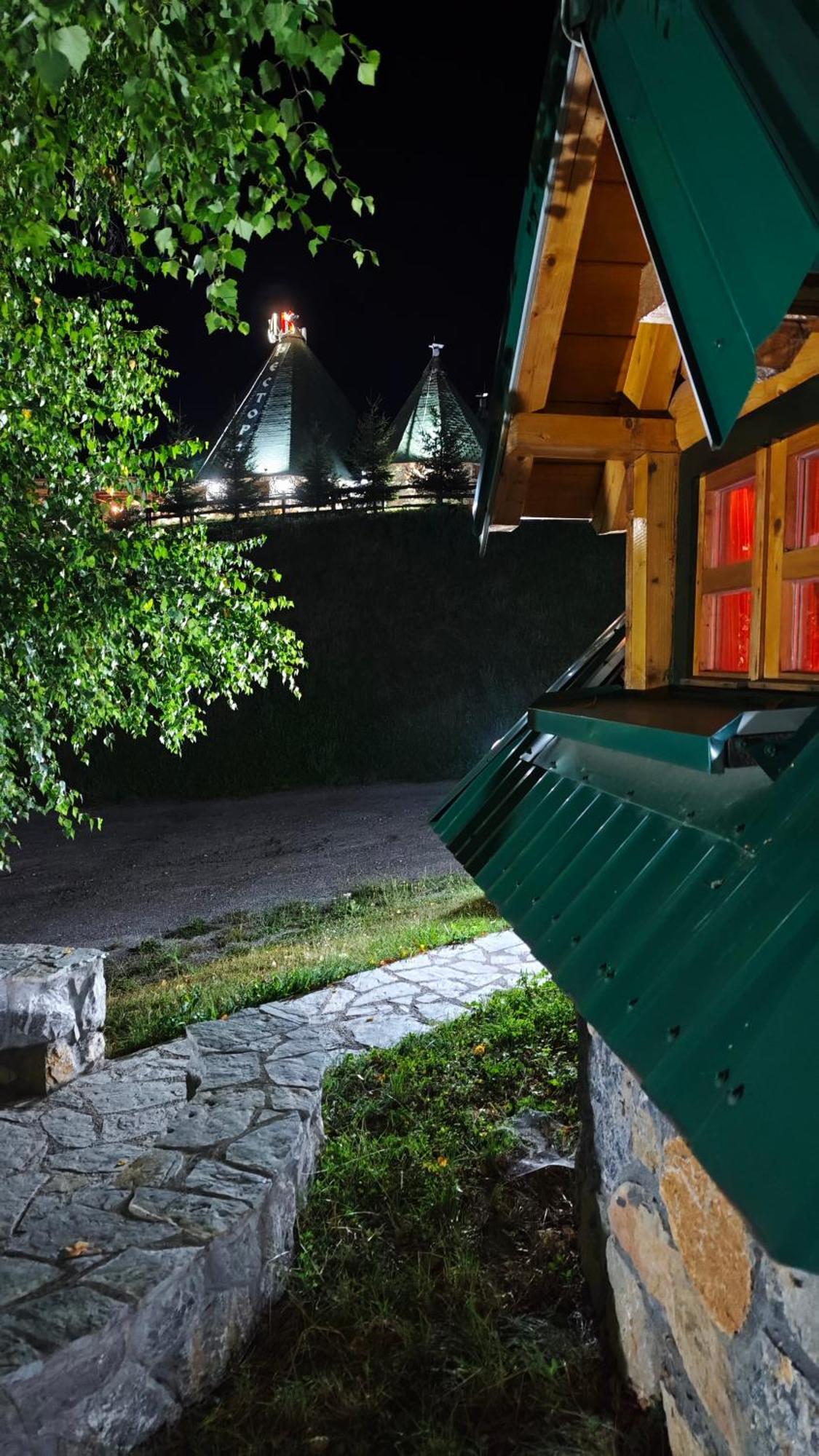 Kozak Apartments & Restaurant Mojkovac Bagian luar foto