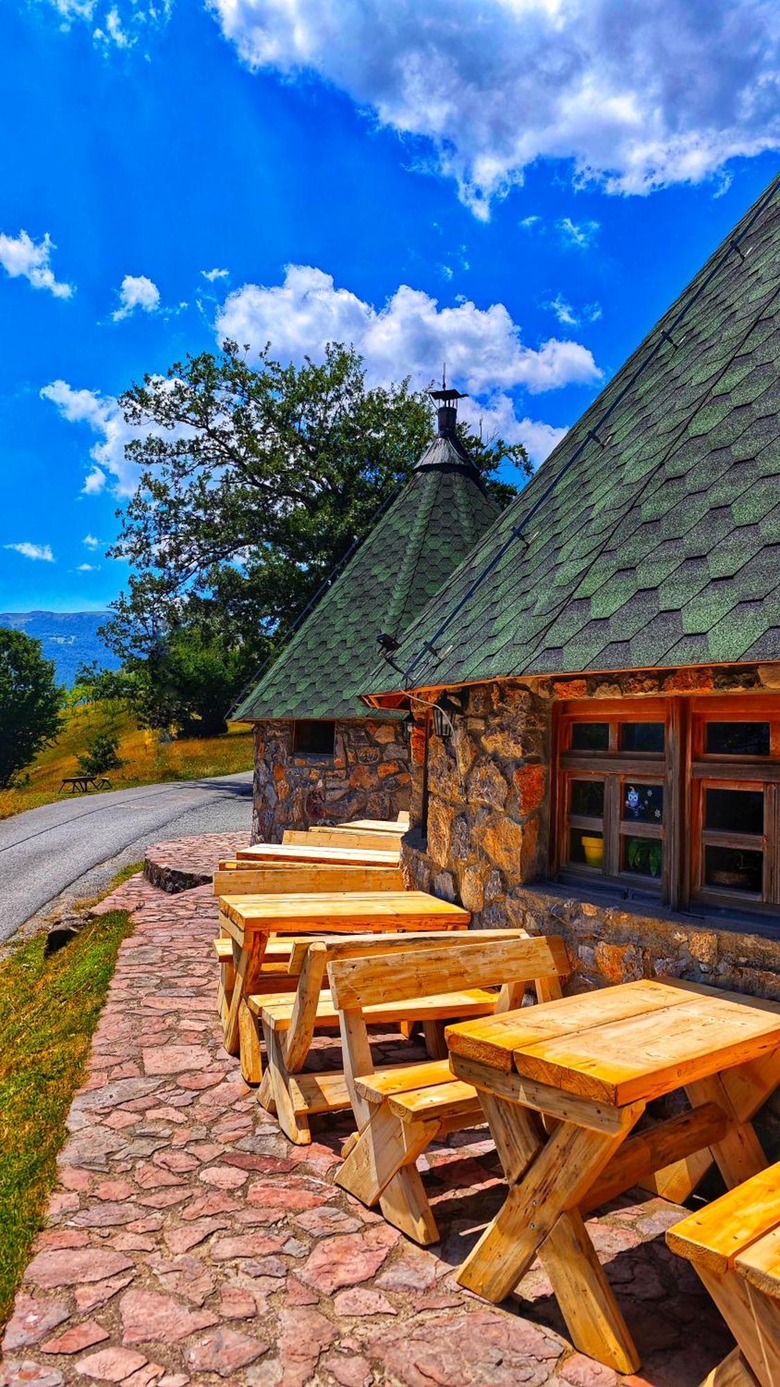 Kozak Apartments & Restaurant Mojkovac Bagian luar foto